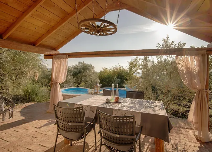 House With Pool, 50 Meters From Sea, Privacy - By Traveler Tourist Agency Krk - Id 2137 Kornić